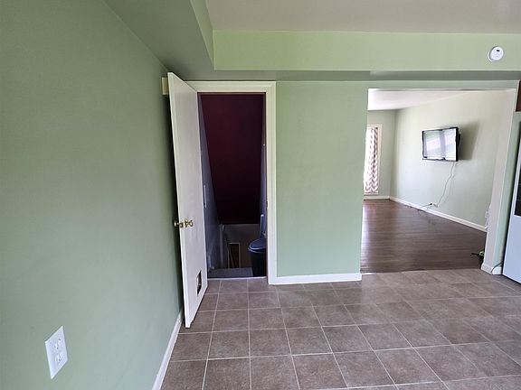 2nd image of 31764 Brown St