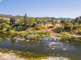 3436 Carnes Rd, Roseburg, OR 97471