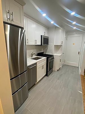 2nd image of 8230 138th St APT 2K