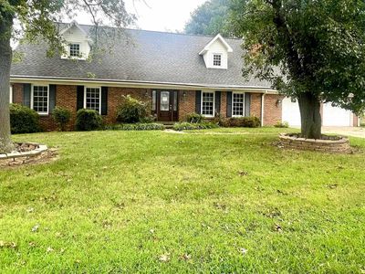 402 E Sinclair St, Fort Branch, IN, 47648