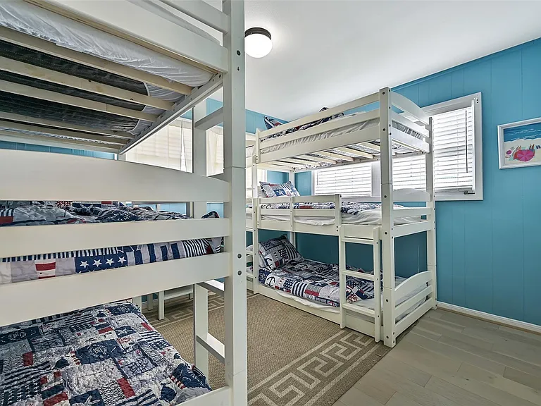 16904 Beachcomber Dr — Photo 25