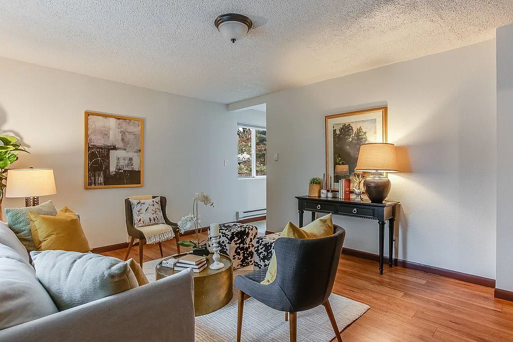 2 bed, 750 sqft, $2,650 — Photo 1