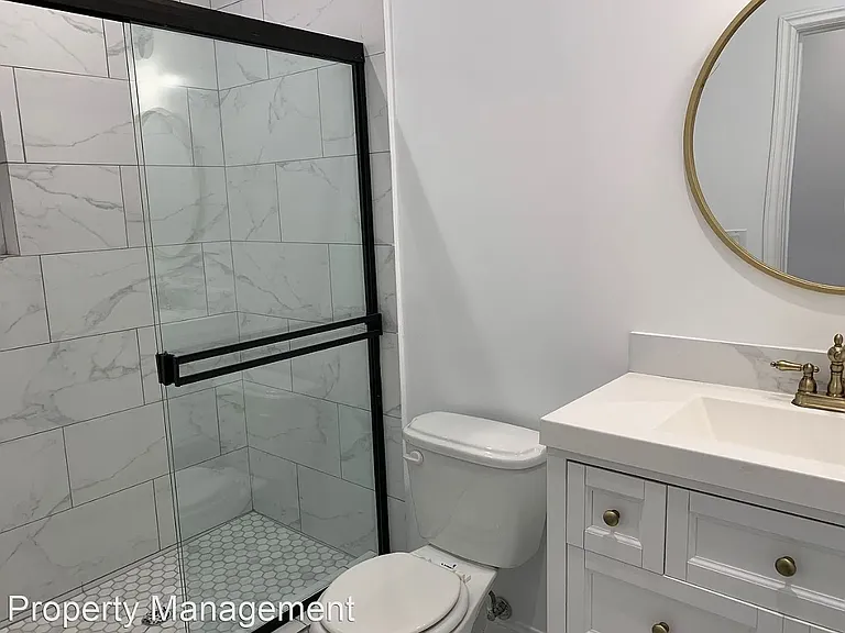 4525 Rosewood Ave #2 — Photo 6