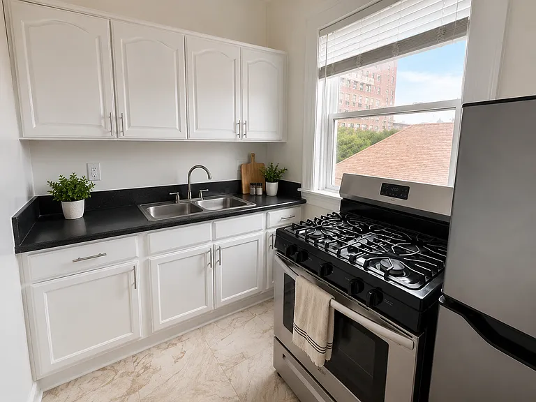 RCG 722 Hartford LLC — Photo 38