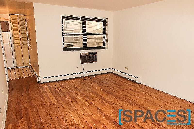 1st image of 521 W Briar Pl APT 508