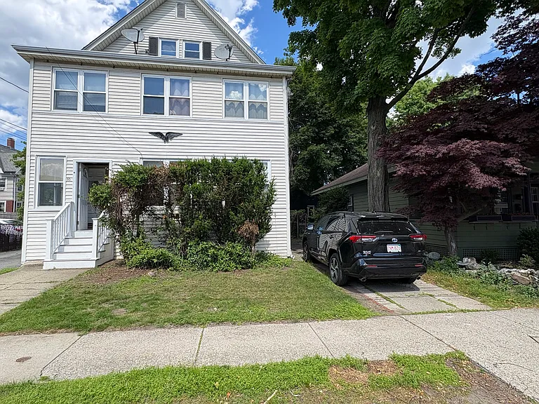 52 Phillips St #1 — Photo 21