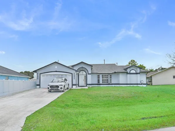 6915 NW Hershy Circle, Port St Lucie, FL 34983