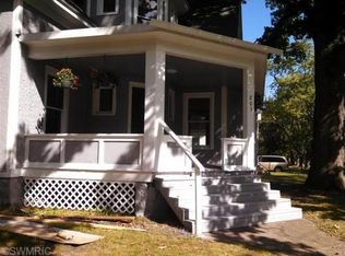 803 Dwight Ave, Kalamazoo, MI 49048