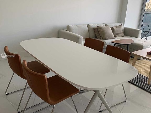 5th image of 16385 Biscayne Blvd Unit 1805