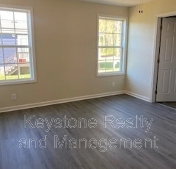 131 Mace Ln #5 — Photo 9