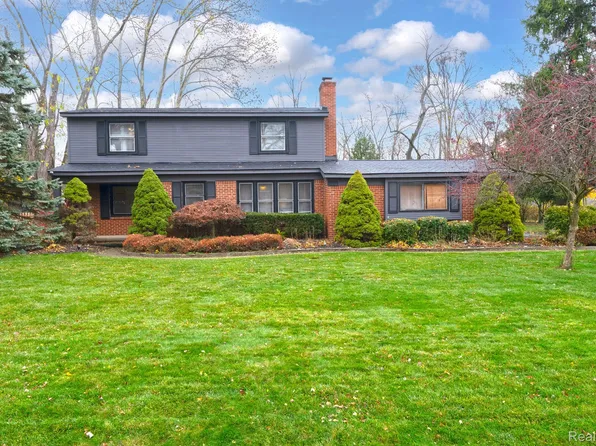 34106 Northwick St, Farmington Hills, MI 48331