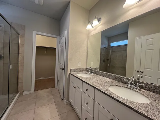217 Braeden Brooke Dr — Photo 5