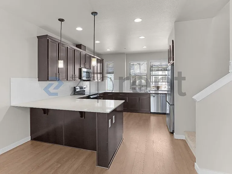 13717 Admiralty Way #L4 — Photo 6