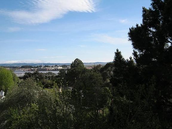 View-kitchen,dining,deck