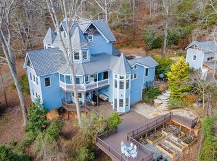 479 Wedgewood Rd, Franklin, NC 28734