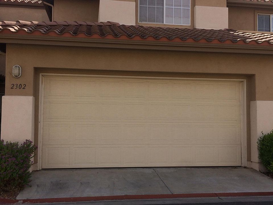 1st image of 2302 Lago Ventana