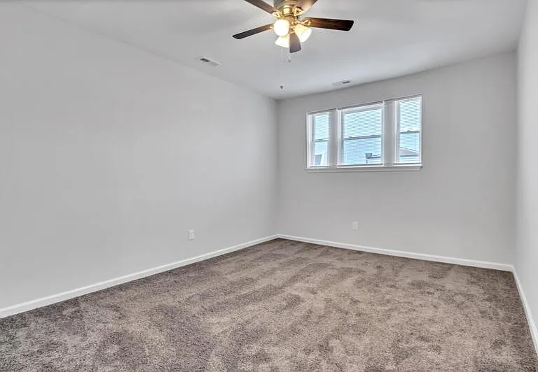 810 Brooks Ln #2 — Photo 16