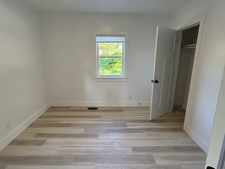 7327 Clearhaven St NE — Photo 13