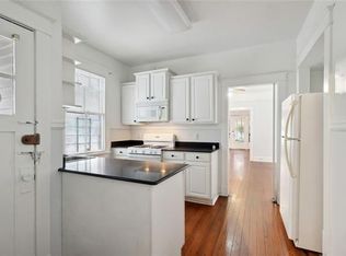 7228 Pitt St, New Orleans, LA 70118