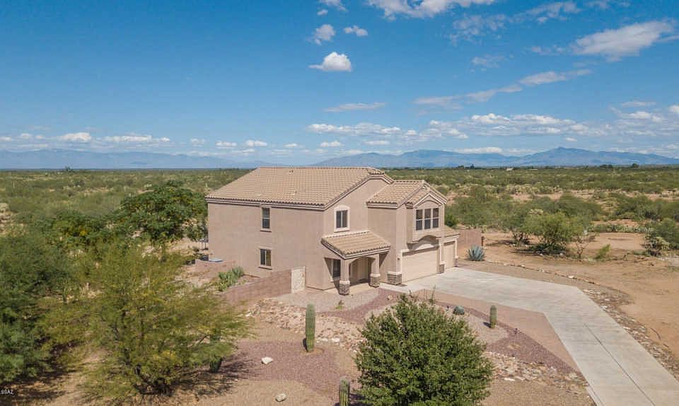 1st image of 17817 S Deer Lodge Ct