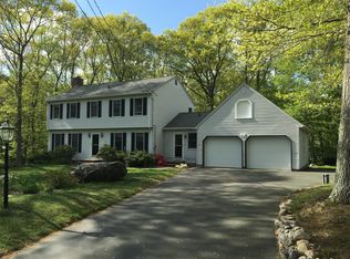 22 Stony Hill Dr, Mystic, CT 06355