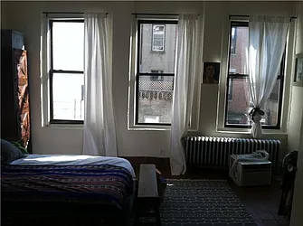 Rented by Living New York