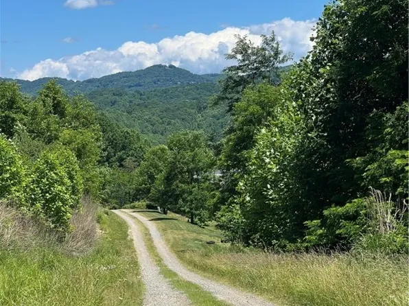 Lots 5 & 6 Crab Orchard Boulevard, Banner Elk, NC 28604