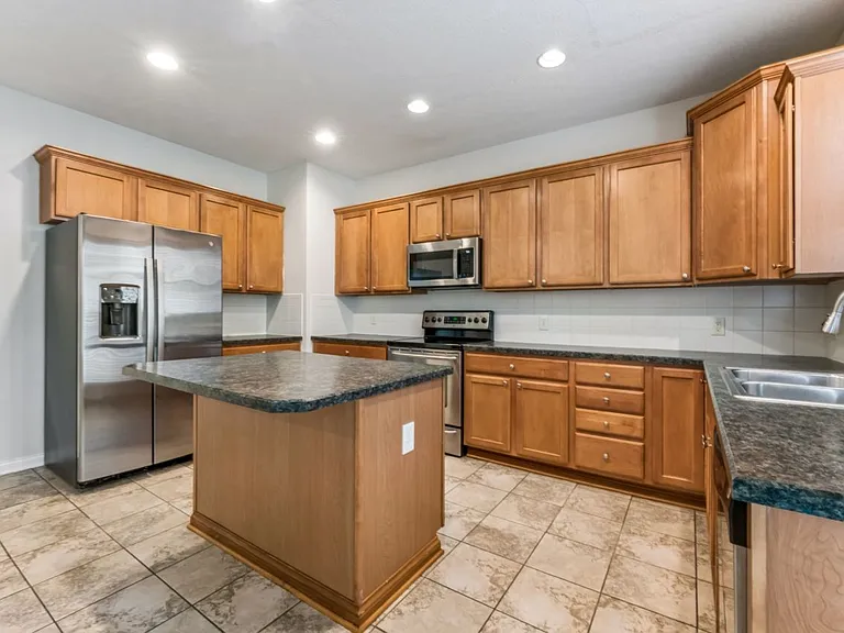 4127 Certaldo Dr — Photo 8