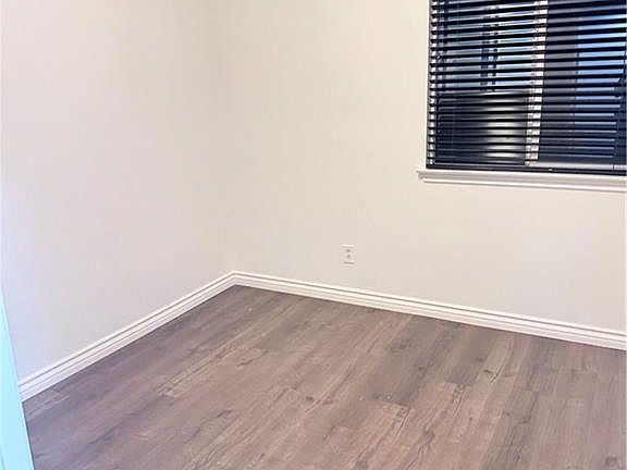 4th image of 5632 Shady Dr