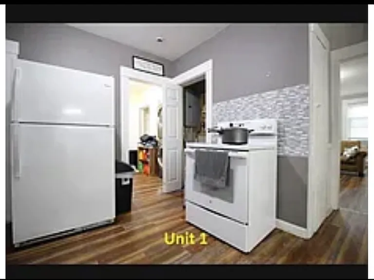 17 Oak Ct #1 — Photo 2
