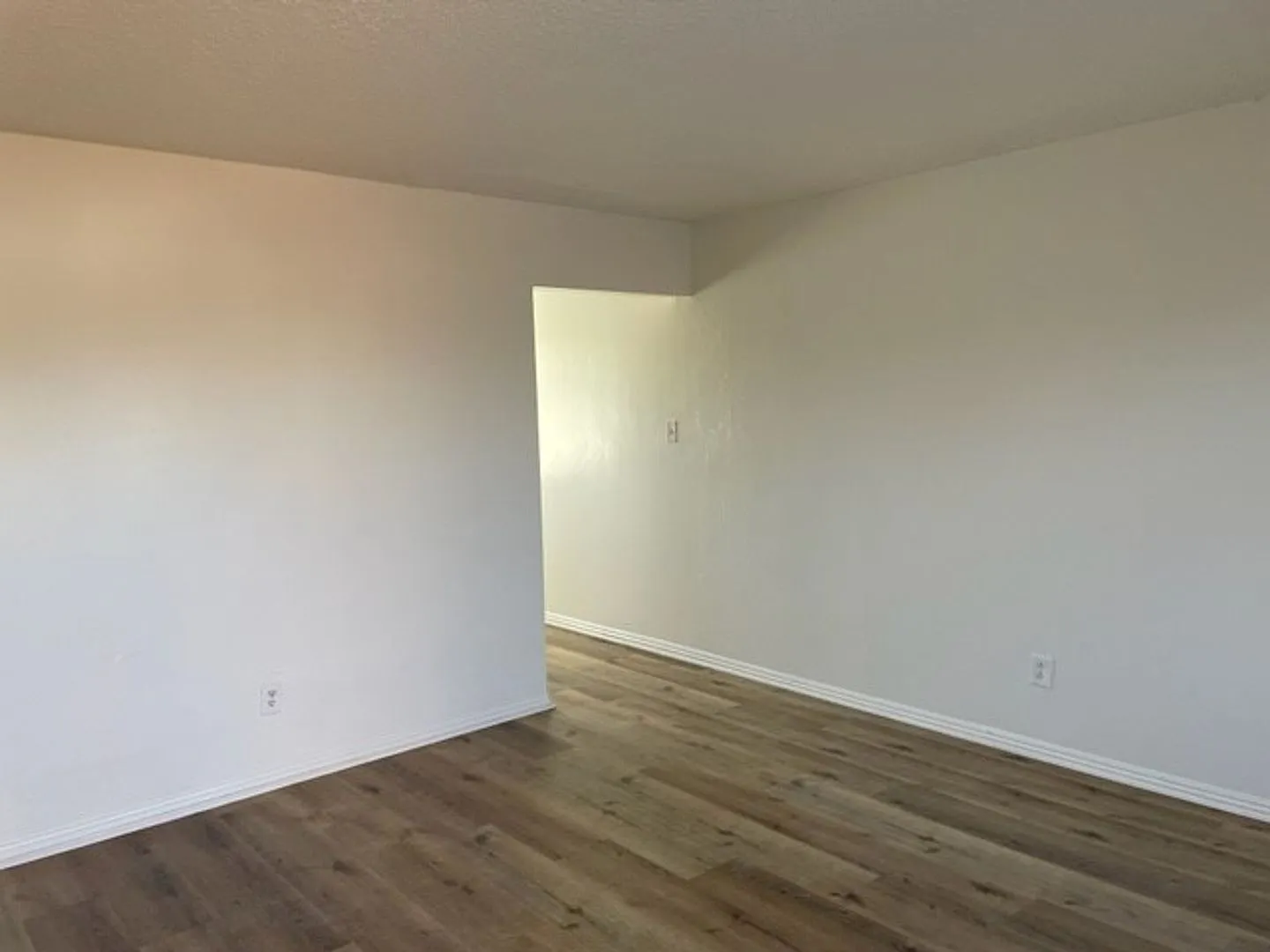 5801 Nogal Ave — Photo 3