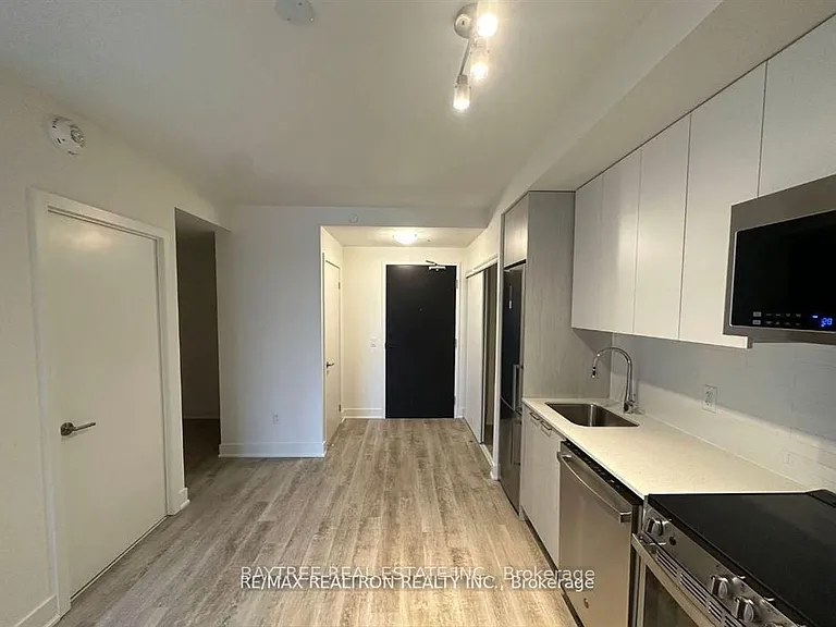185 Deerfield Rd #414 — Photo 2