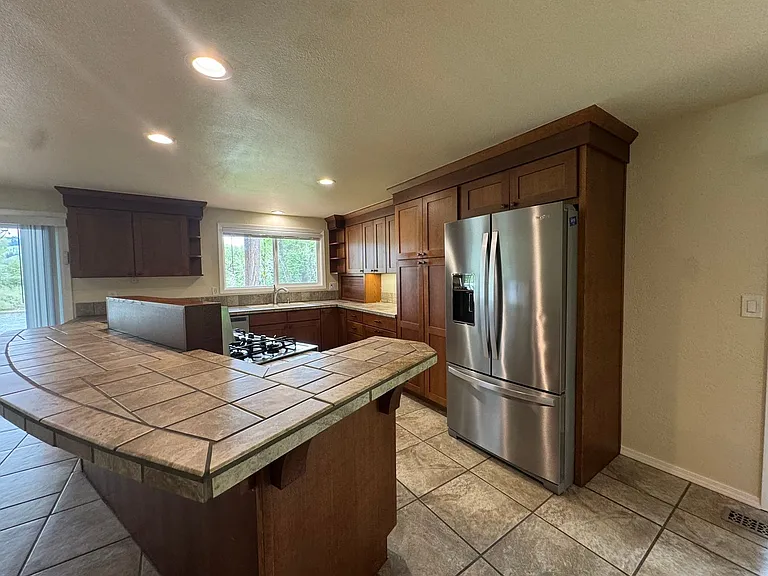 15928 N Umpqua Hwy — Photo 13