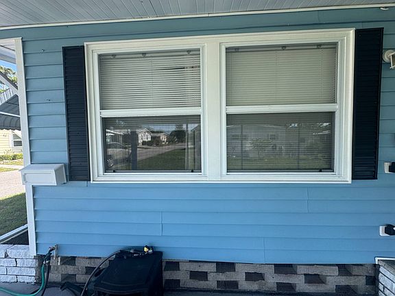4th image of 3906 Voorne St