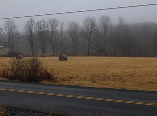 558 Jordan Hollow Rd, Dalton, PA 18414