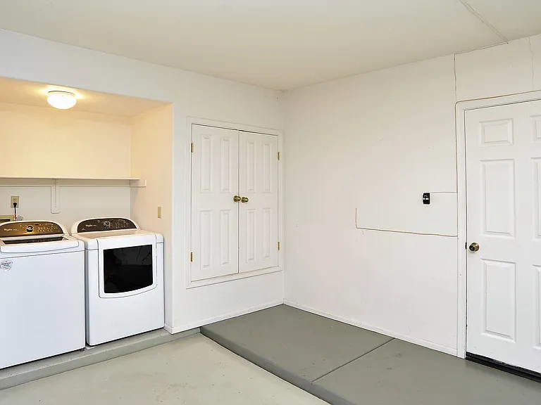1600 E Deer Shadow Ln — Photo 42