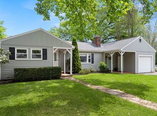 56 Postgate Rd, South Hamilton, MA 01982