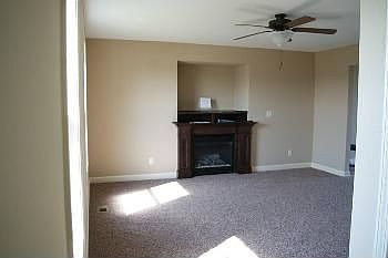 1st image of 705 NW Orchard Dr