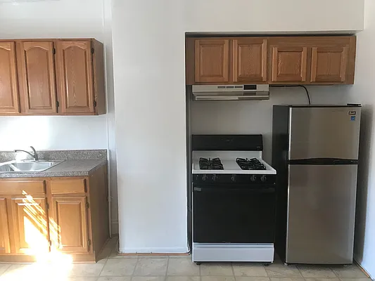 Rented by In Haus LLC | media 9