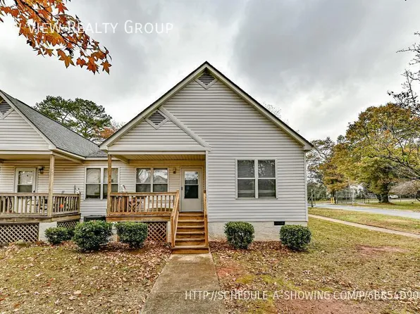 225 Hoskins Mill Ln, Charlotte, NC