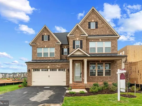 6547 Clubhouse Dr, Laurel, MD 20708