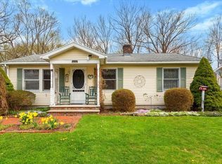 82 Oakes St, Bennington, VT 05201