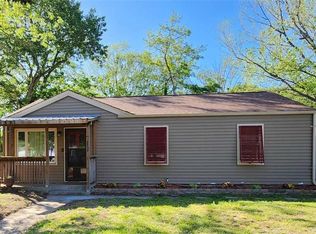 711 Woodfin Rd, Newport News, VA 23605