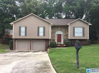 482 Fieldstone Dr, Helena, AL 35080