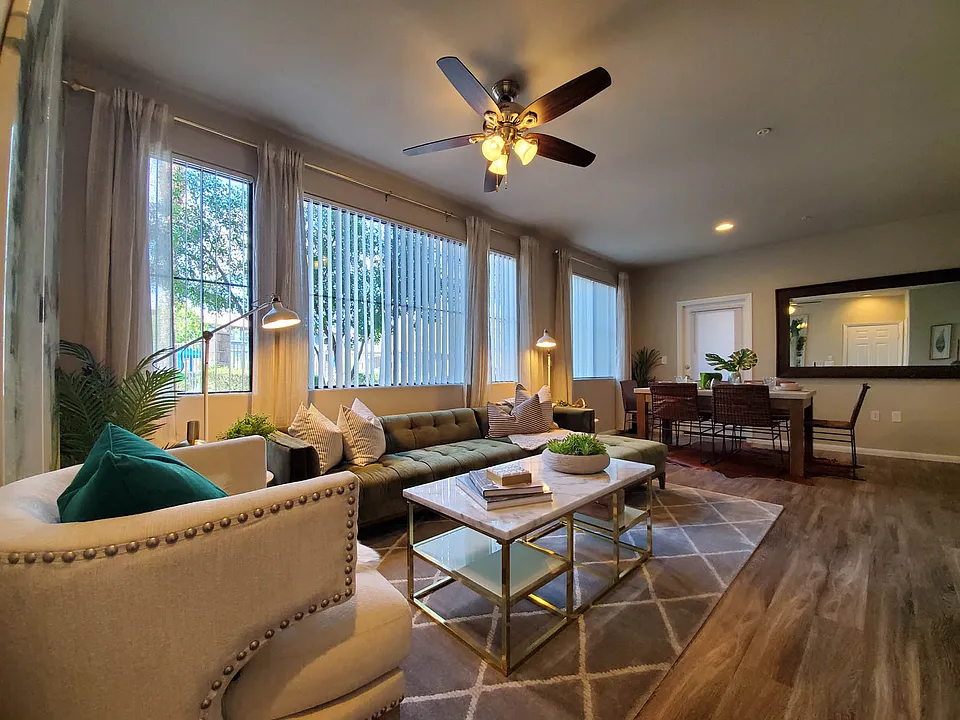 2a2 1140 SQFT 2 Bed 2 Bath