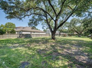 4907 Valkeith Dr, Houston, TX 77096