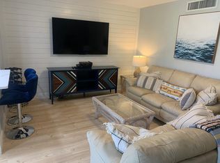 275 Palm Ave APT D204, Jupiter, FL 33477
