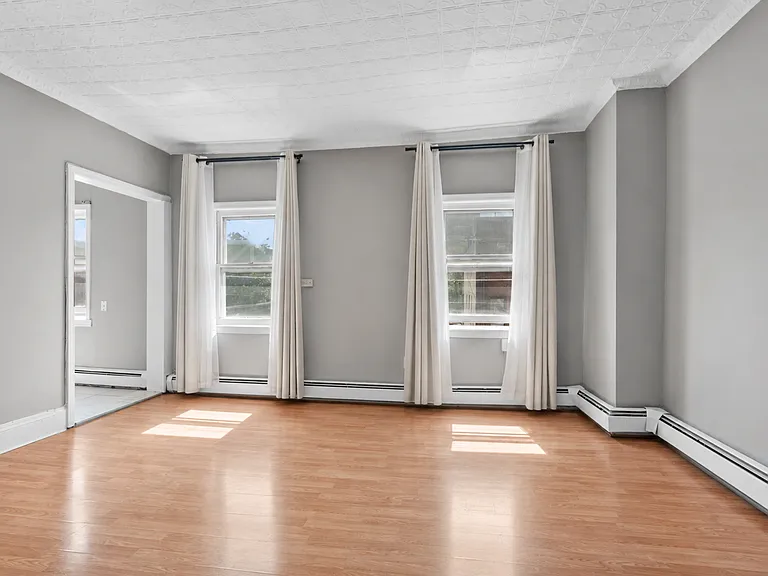 6813 Park Ave #3 — Photo 4
