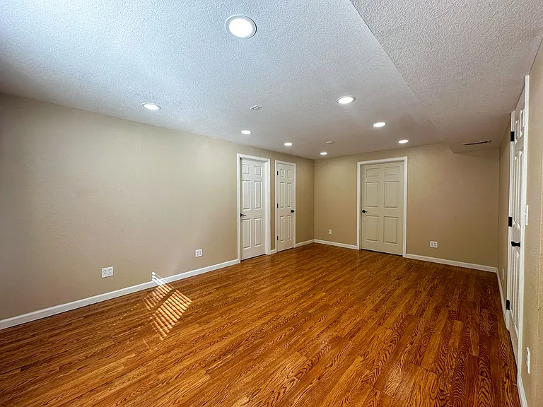7856 Stonedale Dr — Photo 68