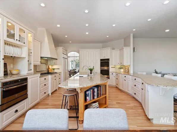 1776 E Handel St, Meridian, ID 83646
